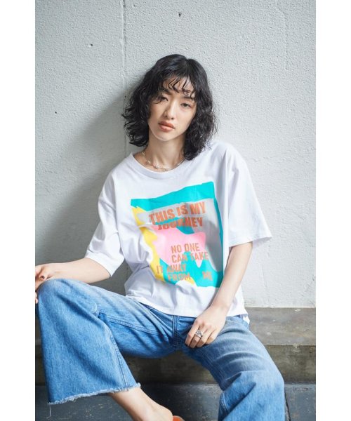 ROSE BUD(ローズバッド)/ジャーニーグラフィックTシャツ/ホワイト