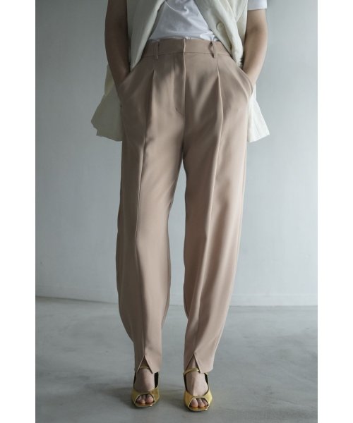 CLANE(クラネ)/SLIT HEM BALLOON PANTS/BEIGE