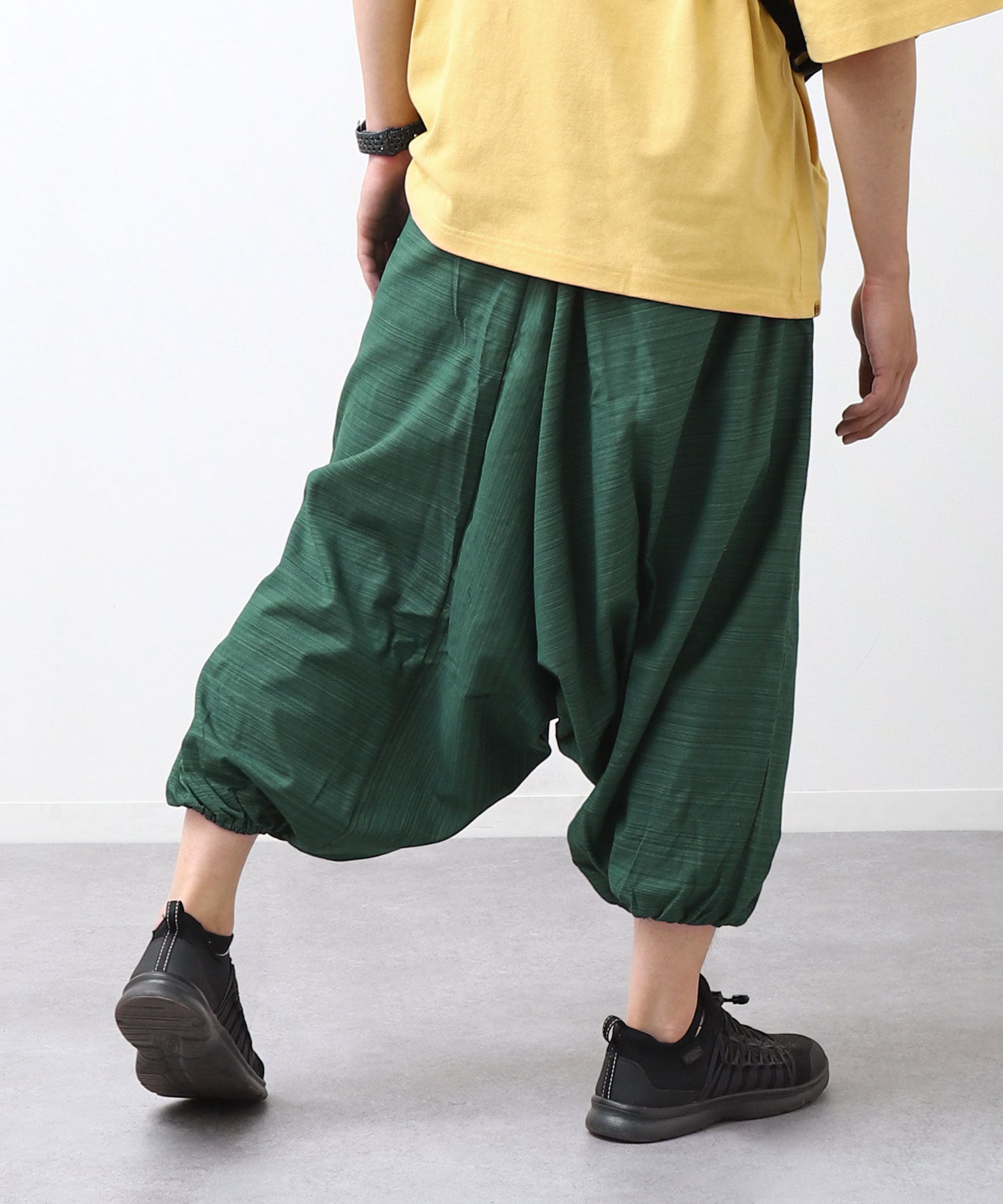 エイココンドウサルエルパンツ