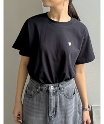 Re:EDIT(リエディ)/[2024SS COLLECTION]ハートワンポイント刺繍Tシャツ/ブラック