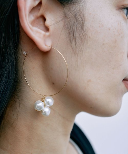 marjour(マージュール)/[NICKEL FREE]PEARL HOOP  PIERCE/ゴールド