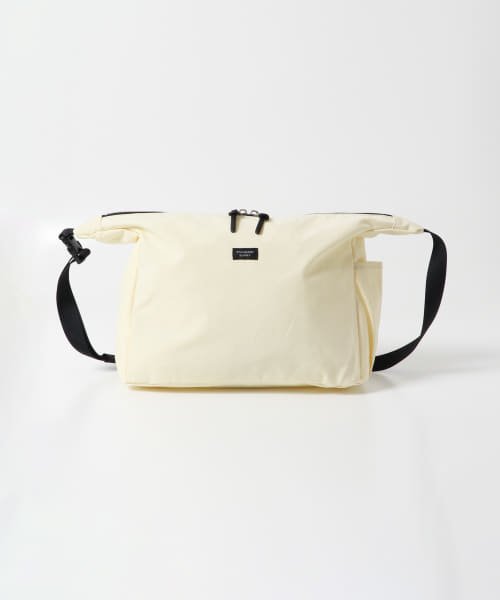 URBAN RESEARCH DOORS(アーバンリサーチドアーズ)/STANDARD SUPPLY　TRIANGLE SHOULDER/IVORY