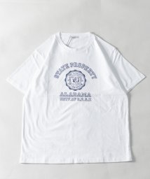 Nylaus(ナイラス)/レギュラーフィット カレッジロゴアソートプリント ショートスリーブTシャツ 半袖Tシャツ/ホワイト