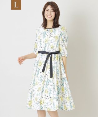 TO BE CHIC(L SIZE)/【L】フラワープリント ノーカラーワンピース/506004273
