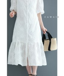 CAWAII/白花浮かぶフレア裾ミディアムワンピース/506015776