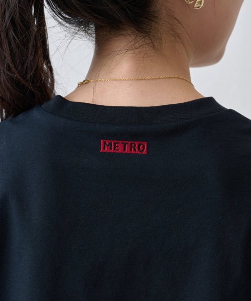 BEARDSLEY(ビアズリー)/METRO刺繍Tシャツ/ブラック