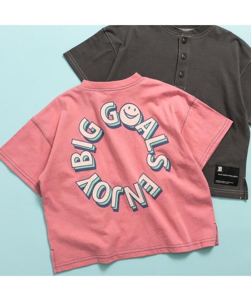 BREEZE(ブリーズ)/WEB限定  ヘンリーネックバックプリントTシャツ/ピンク