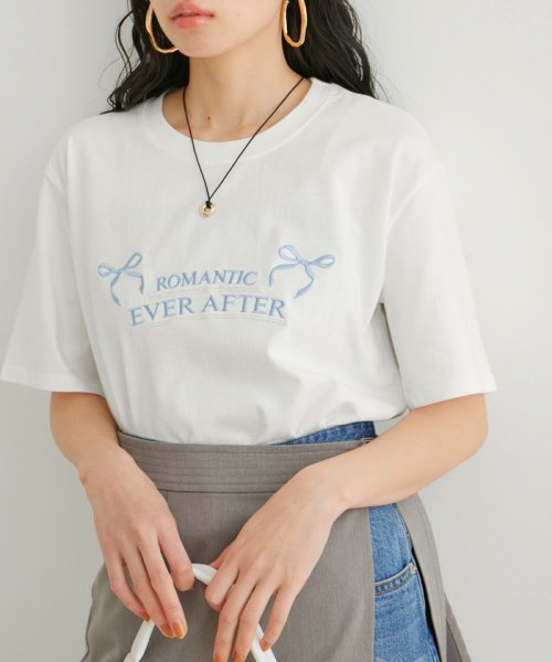 VIS(ビス)/【WEB限定】リボンロゴ刺繍Tシャツ/ホワイト系（11）