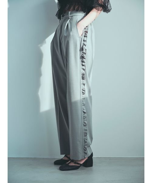 サイドフリルワイドパンツ 予めご了承ください