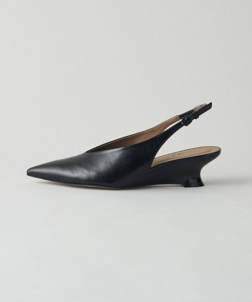 カーヴィーウェッジバックベルト パンプス45 あらかじめご了承ください