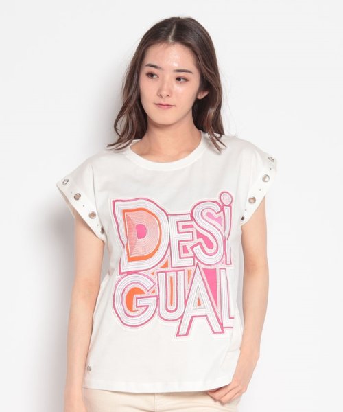 Desigual(デシグアル)/ロゴパッチ Tシャツ/ホワイト系