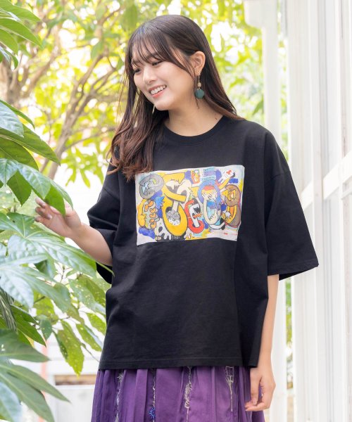 ScoLar(スカラー)/TALKING HANDS×ScoLar 25周年記念コラボ『ずっと一緒』Tシャツ/ブラック