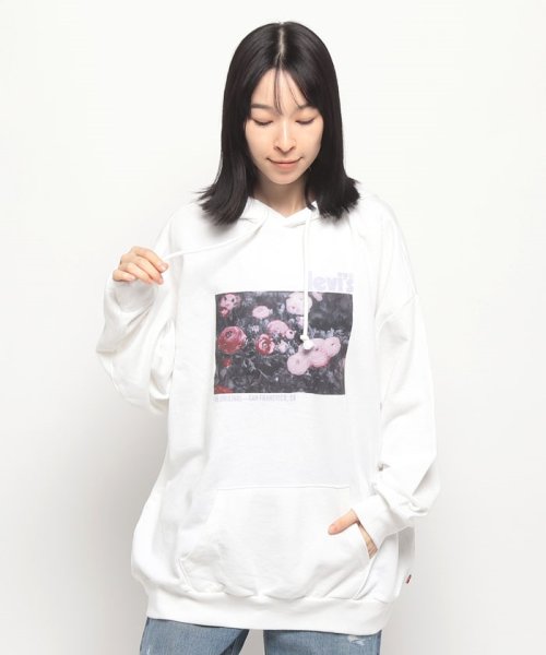 LEVI’S OUTLET(リーバイスアウトレット)/PRISM HOODIE HOODIE DREAMY ROSES WHITE +/ナチュラル