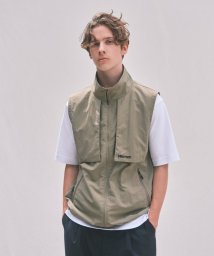 green label relaxing(グリーンレーベルリラクシング)/【別注】＜Marmot＞GLR ユーティリティ ベスト  －耐久はっ水・防風－/BEIGE