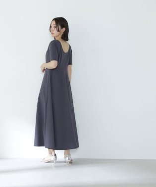 NATURAL BEAUTY BASIC/バックオープンカットソーワンピース/506032150