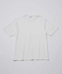 JUNRed(ジュンレッド)/【 冷感・サステナブル・イージーケア 】j.n.r.d / エアーシルケット襟リブベーシックTシャツ/ホワイト（10）