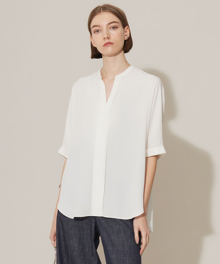 iCB チェーン柄 洗えるUV長袖ブラウス Sサイズ タグ付き未使用品 iCB チェーン柄 洗えるUV長袖ブラウス Sサイズ タグ付き未使用品