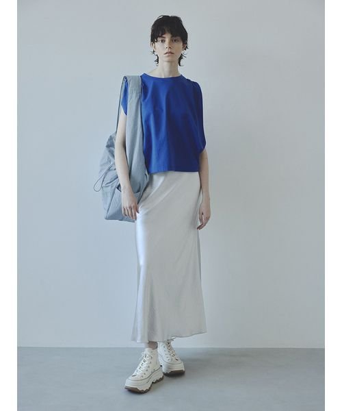 サテンナロースカート 予めご了承ください