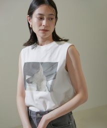 サロン　アダム　エ　ロペ(サロン　アダム　エ　ロペ)/【Alec Soth（アレック・ソス）】[24SS]ノースリーブフォトTシャツ/ホワイト系（14）