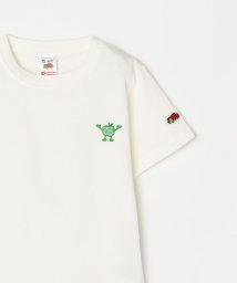SHIPS any WOMEN(シップス　エニィ　ウィメン)/【SHIPS any別注】FRUIT OF THE LOOM: ロゴ 刺繍 クルーネック Tシャツ <KIDS>/ホワイト