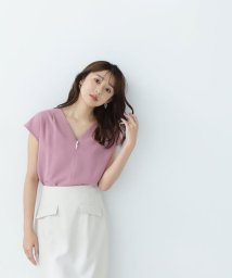 NATURAL BEAUTY BASIC(ナチュラルビューティーベーシック)/Vネックパールラインブラウス/ピンク