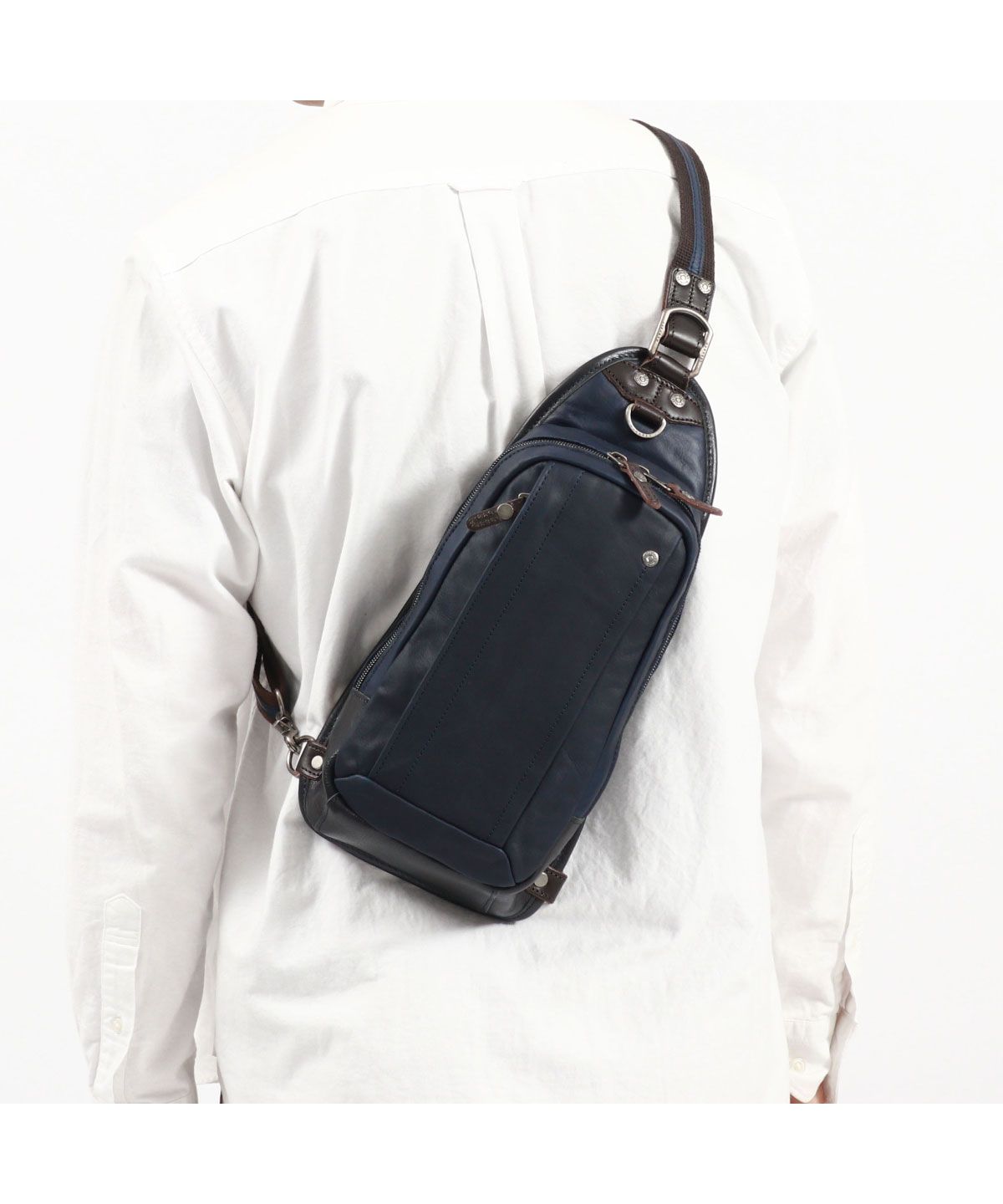 入手困難　tough タフ　ビッグジップ　バッグ　超美品 入手困難tough タフビッグジップバッグ超美品