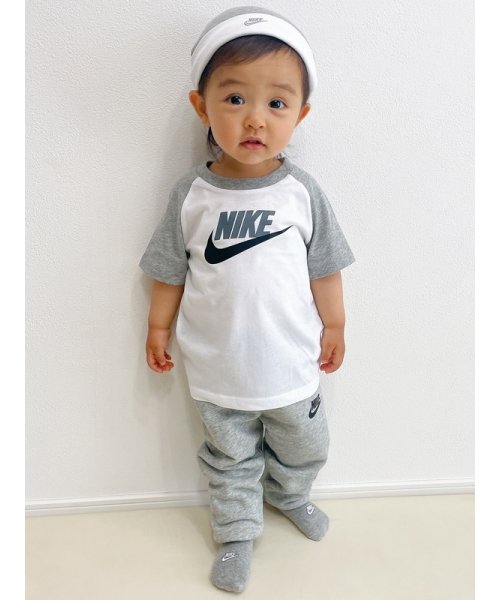 NIKE(ナイキ)/ベビー(80－90cm) セット商品 NIKE(ナイキ) NKB B NSW FUTURA RAGLAN PANT S/GRAY