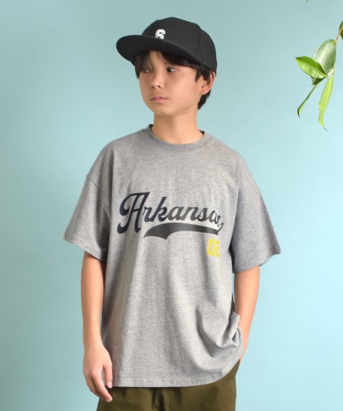 GLAZOS(グラソス)/【プチプラ】アソートフロントカレッジロゴ半袖Tシャツ/トップグレー