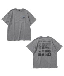 GLAZOS(グラソス)/【Penfield】USAコットン・バックスクエアフォト半袖Tシャツ/トップグレー