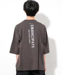 RAT EFFECT(ラット エフェクト)/EMANCIPATE スーパーBIG Tシャツ/チャコールグレー