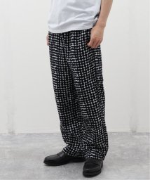 EDIFICE(エディフィス)/TATAMAS(タタマス) Dot jacquard pants/ネイビー