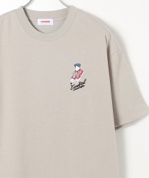 CONVERSE(コンバース)/【CONVERSE/コンバース】プリント・刺繍グラフィック裾ドローストリングTシャツ/ライトグレー