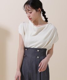 JILL by JILL STUART(ジル バイ ジル スチュアート)/ドレープネックラメニットトップス/エクリュ1