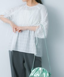 SENSE OF PLACE by URBAN RESEARCH(センスオブプレイス バイ アーバンリサーチ)/HEYUMM　シャーリングペプラムチュニックブラウス/OFFWHITE