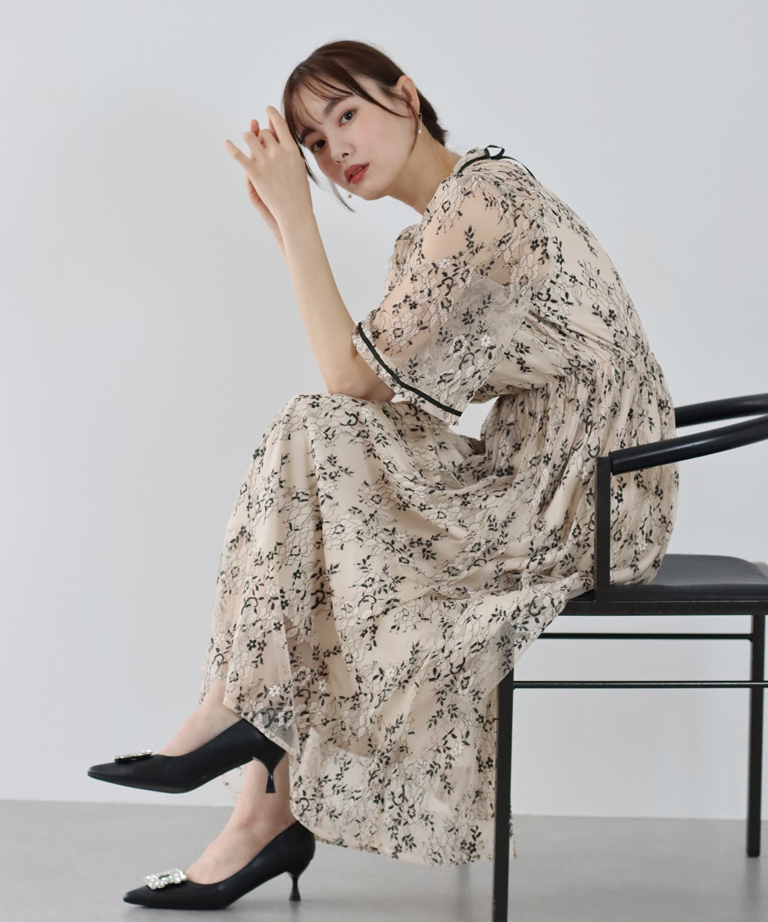 ★ChicLine★ ミレエル♡シルバーフラワーレースワンピース セール】 ボーラーフラワーレースワンピース （ロング・マキシ丈