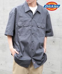 Dickies(Dickies)/【Dickies / ディッキーズ】SHIRTS SSFQ シャツ 羽織 半袖 ワークシャツ ロゴ ワンポイント ミドル丈 1574/チャコールグレー