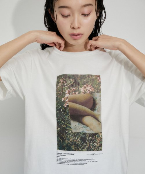 ADAM ET ROPE'(アダム　エ　ロペ)/【JANE SMITH(ジェーンスミス)】NICOLA KLOOSTERMAN FIELD OF DREAMS S/S T－SHIRT/ホワイト（10）