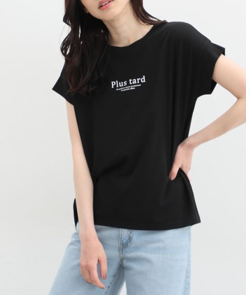 Honeys(ハニーズ)/汗ジミ軽減ロゴＴシャツ Tシャツ カットソー 半袖 汗じみ 防止 服 目立たない /ブラック