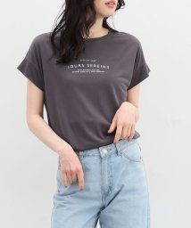 Honeys(ハニーズ)/汗ジミ軽減ロゴＴシャツ/ブラック系1