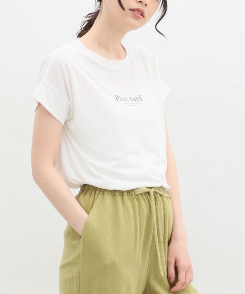 Honeys(ハニーズ)/汗ジミ軽減ロゴＴシャツ Tシャツ カットソー 半袖 汗じみ 防止 服 目立たない /オフホワイト