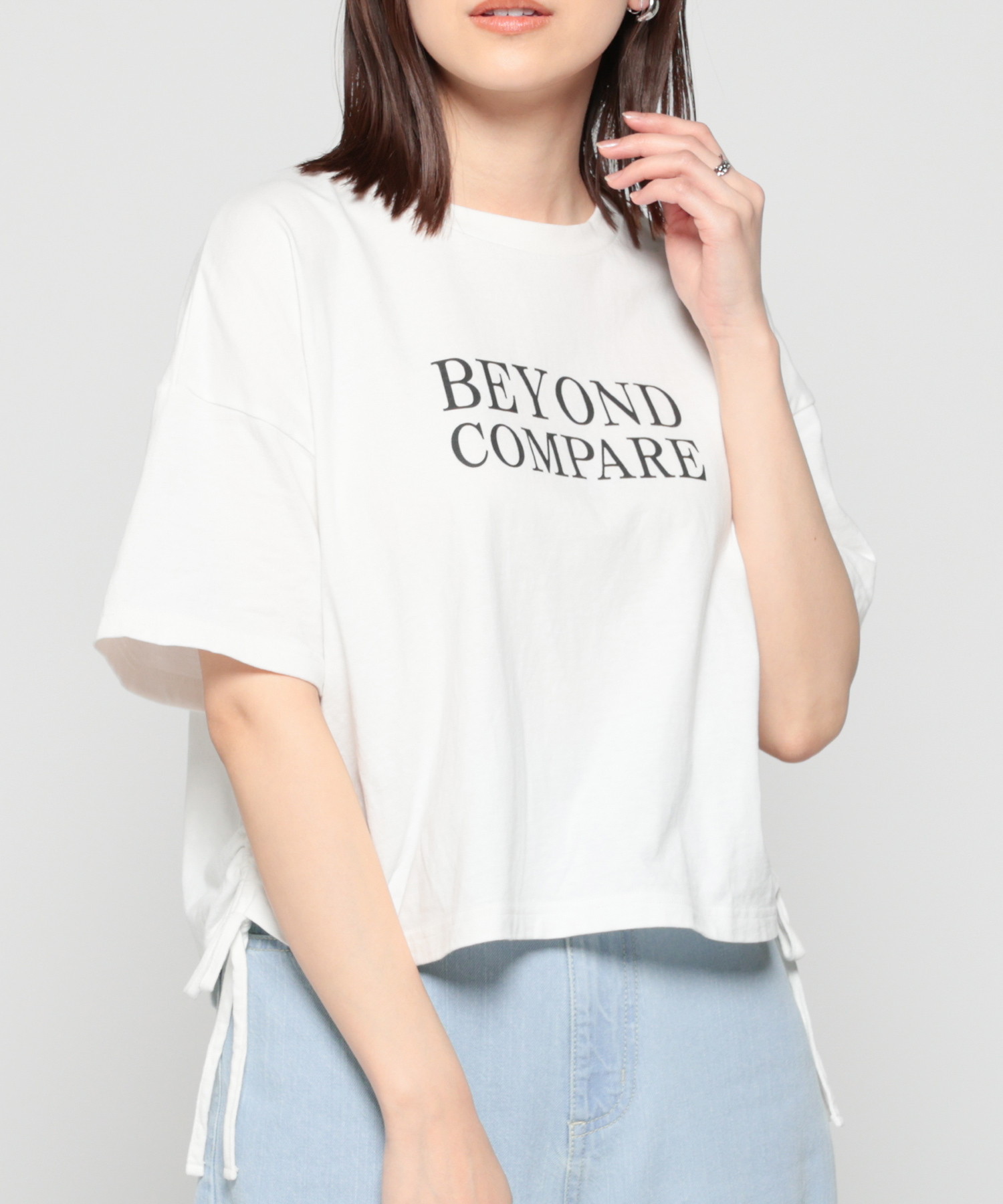 脇ドロストＴシャツ Tシャツ レディース 半袖 夏 ギャザー リボン おしゃれ (506062169) | ハニーズ(Honeys) -  MAGASEEK