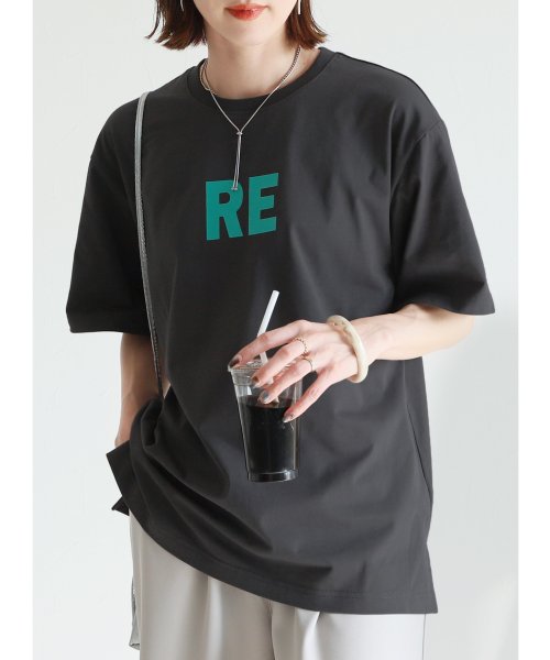 reca(レカ)/前後ロゴプリントTシャツ(hi287820)/チャコールグレー