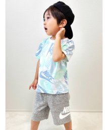 NIKE/トドラー(90－100cm) セット商品 NIKE(ナイキ) NKB NSW TOSS AOP 2PC SHORT SET/506063595