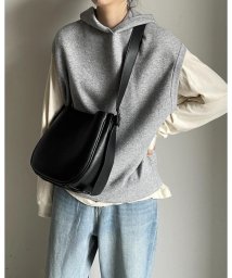 LHP(エルエイチピー)/JISTORY/ジストリー/ROUND LEATHER SHOULDER BAG/ブラック