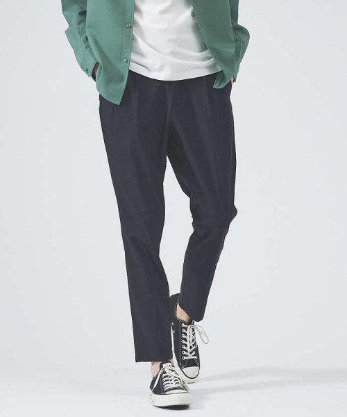 【常に適温 / 37.5 Technology】 デジタル テーパード イージー モデル：H185 B83 W70 H85