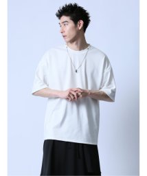 semanticdesign(セマンティックデザイン)/ネックレス付き クルーネック半袖Tシャツ/ホワイト