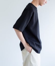 URBAN RESEARCH DOORS(アーバンリサーチドアーズ)/FORK&SPOON　ストレッチダンボールショートスリーブTシャツ/BLACK