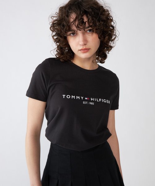 TOMMY HILFIGER(トミーヒルフィガー)/ベーシックロゴTシャツ/ブラック