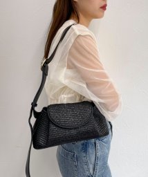 fredy emue(フレディエミュ)/【LE VERNIS/ル・ベルニ】 FOSSETE SHOULDER BAG/ブラック