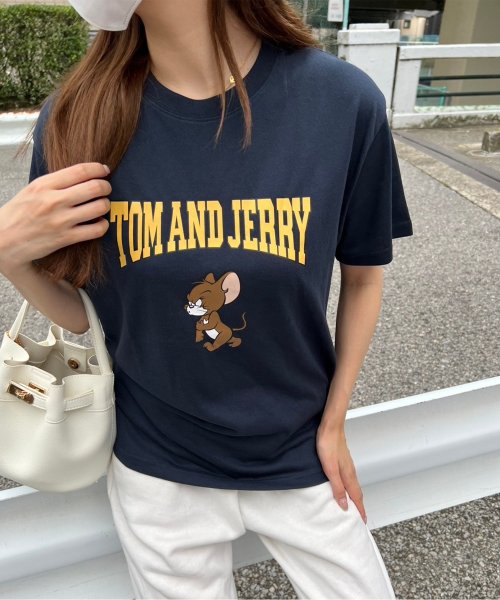 ALWAYS GOOD TIME NEW BASIC STORE(オールウェイグッドタイムニューベーシックストア)/【TOM & JERRY/トムとジェリー】天竺半袖クルーネックＴシャツ/ネイビー